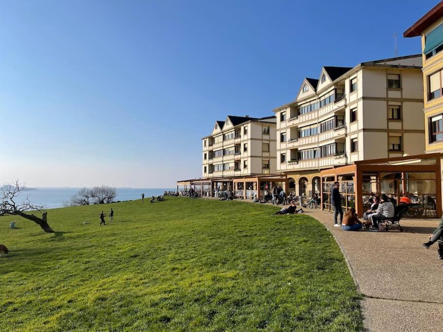 Kukis Duplex Beach Near Bilbao 格乔 外观 照片